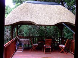 lapas thatch roofs